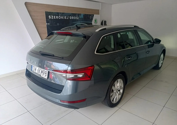 Skoda Superb cena 114850 przebieg: 93507, rok produkcji 2020 z Witkowo małe 301